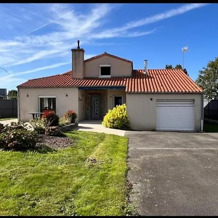 Maison Adapte Handicape Et Pmr Holiday home