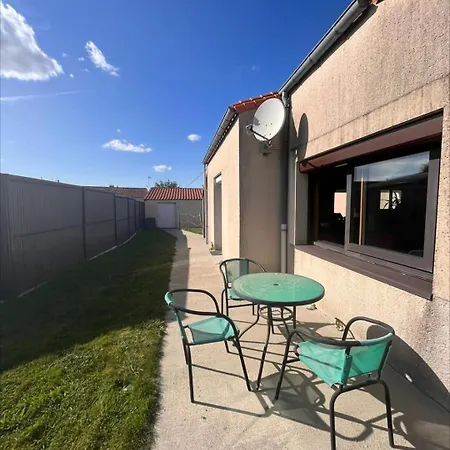 Maison Adapté Handicapé Et Pmr Сasa de vacaciones